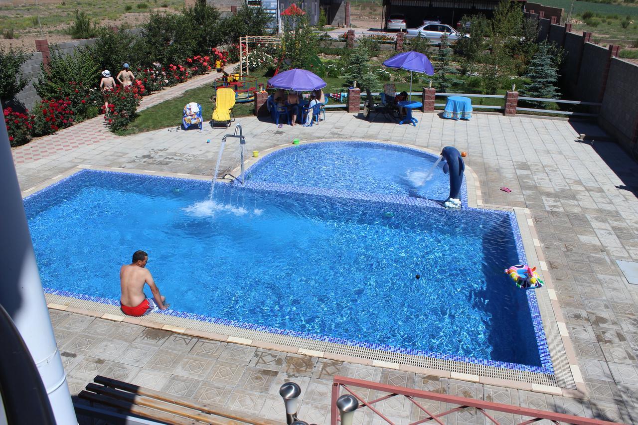 Zlata Inn Tamchy Extérieur photo