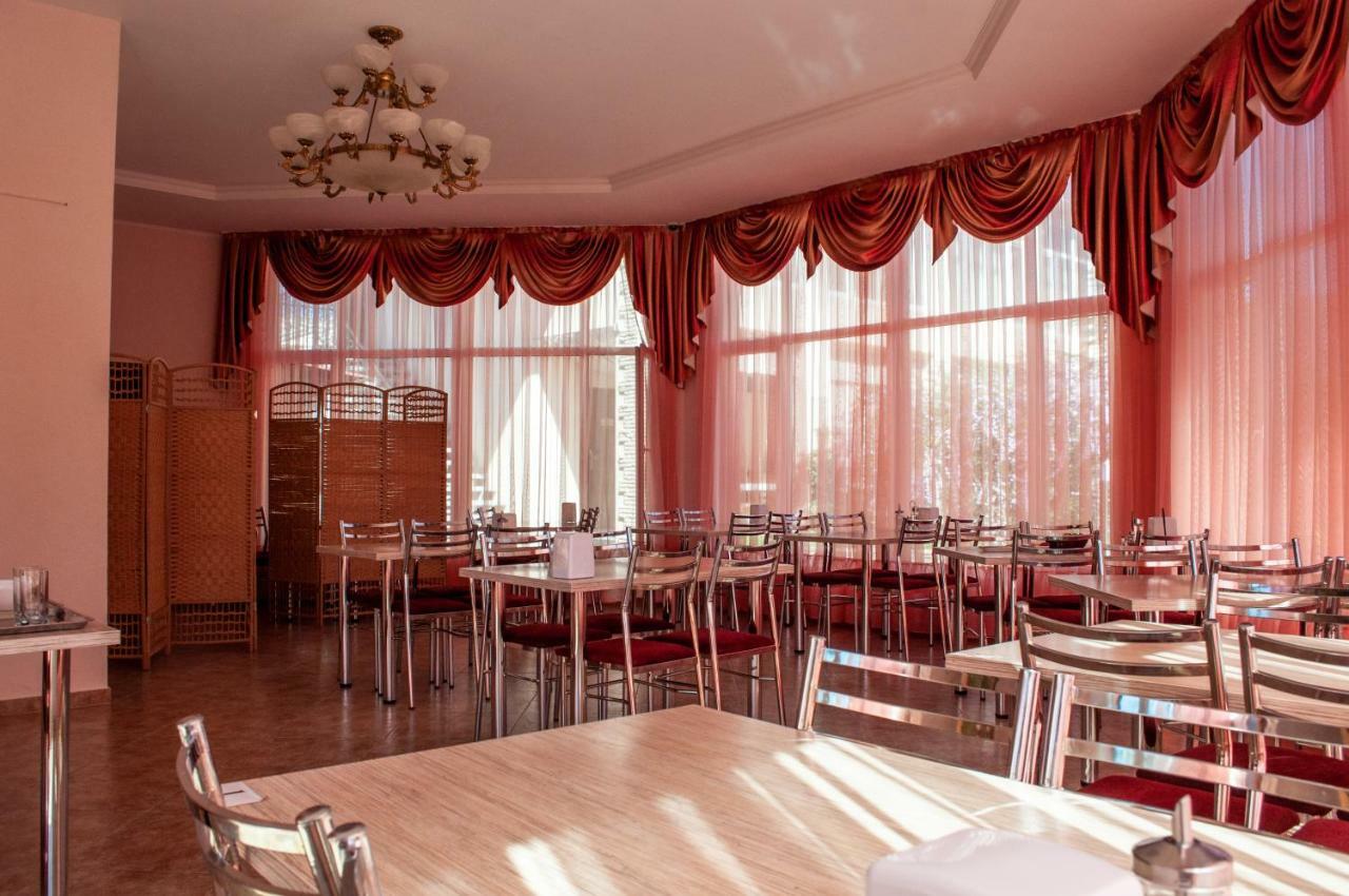 Zlata Inn Tamchy Extérieur photo